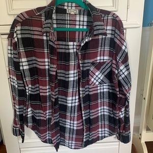 Pacsun plaid maroon white and black flannel